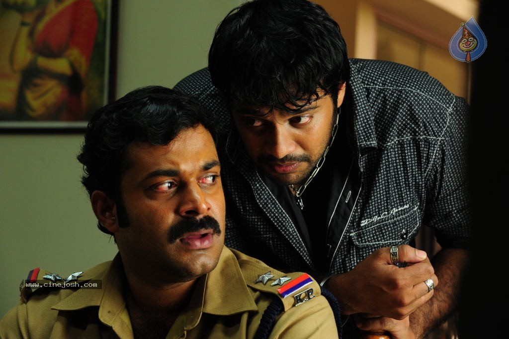  Athade Movie Stills - 5 / 95 photos