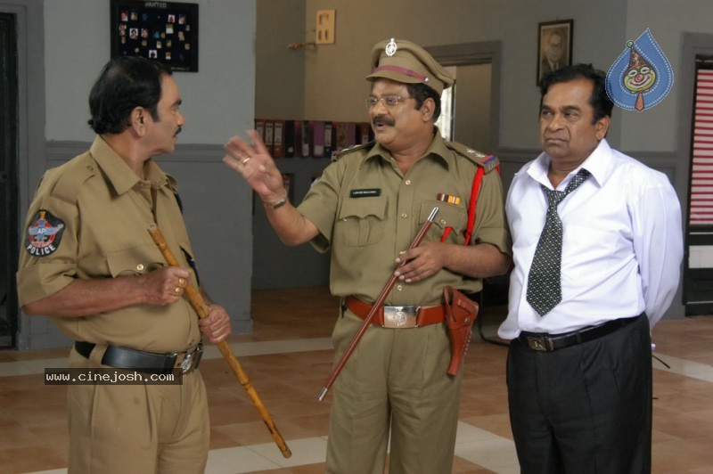 Aunty Uncle Nandagopal Movie New Stills Photo Of