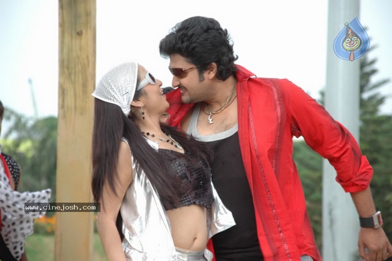 Autowala Movie Stills - 28 / 62 photos