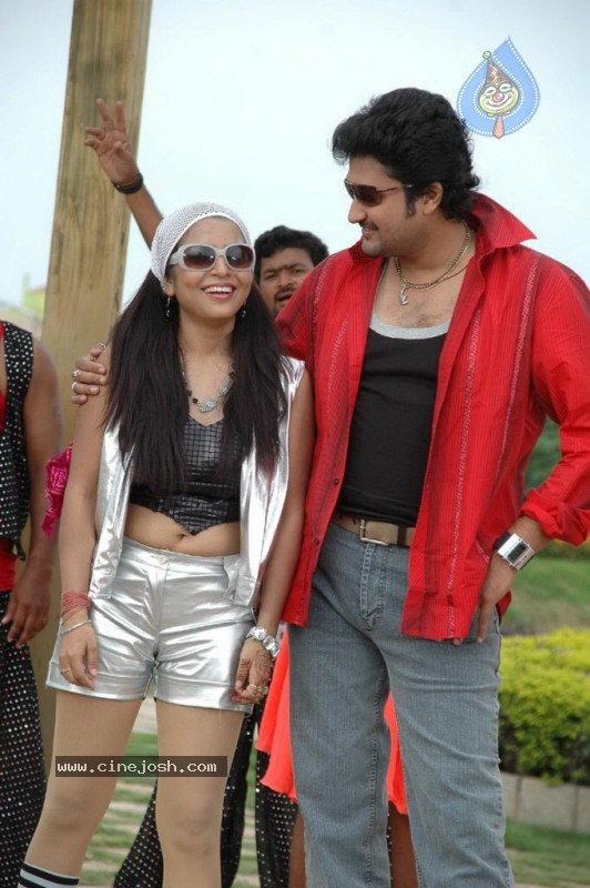 Autowala Movie Stills - 35 / 62 photos