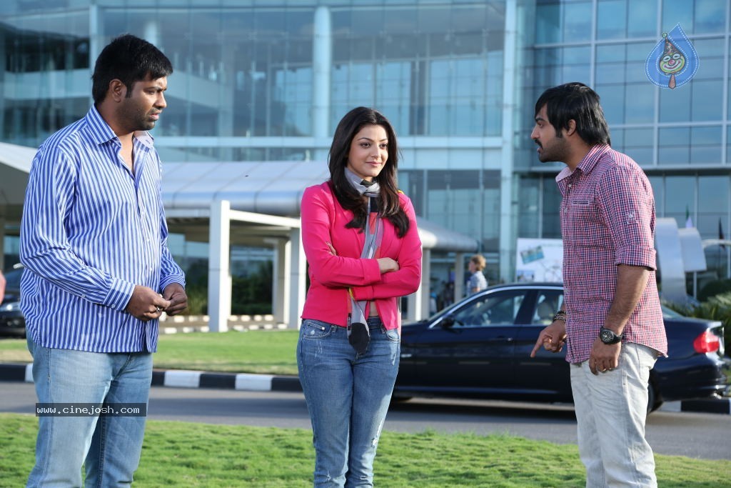 Baadshah New Stills - 21 / 64 photos