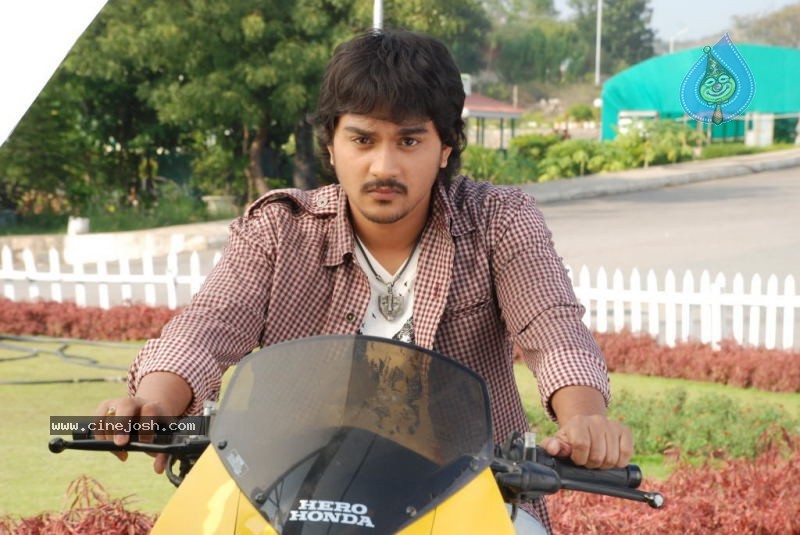 Bablu Movie Latest Stills - 37 / 88 photos