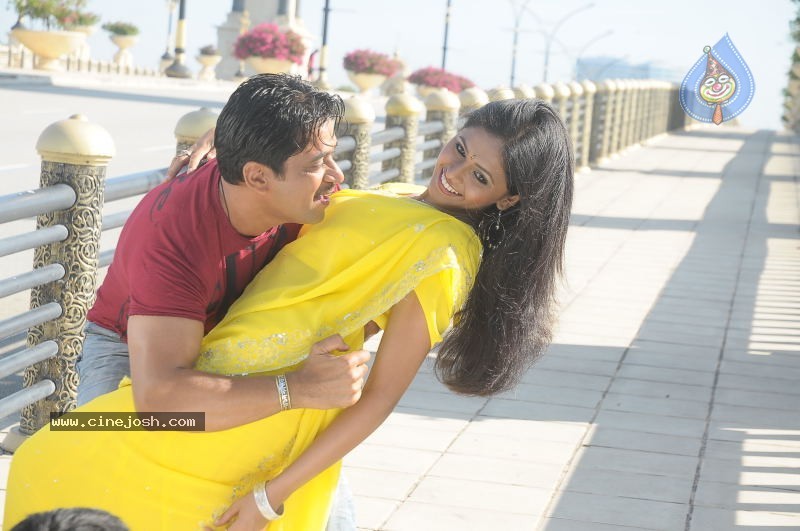 Dalapati Movie Stills - 29 / 122 photos