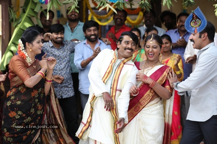 Devineni Movie Stills - 33 / 56 photos