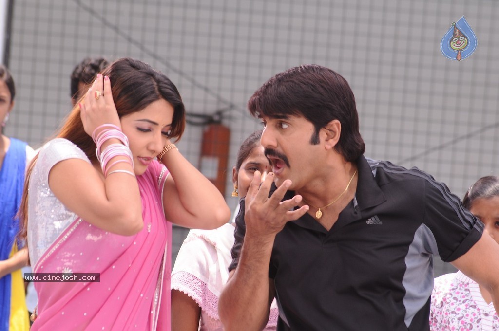 Dhee Ante Dhee Movie New Stills - 29 / 76 photos