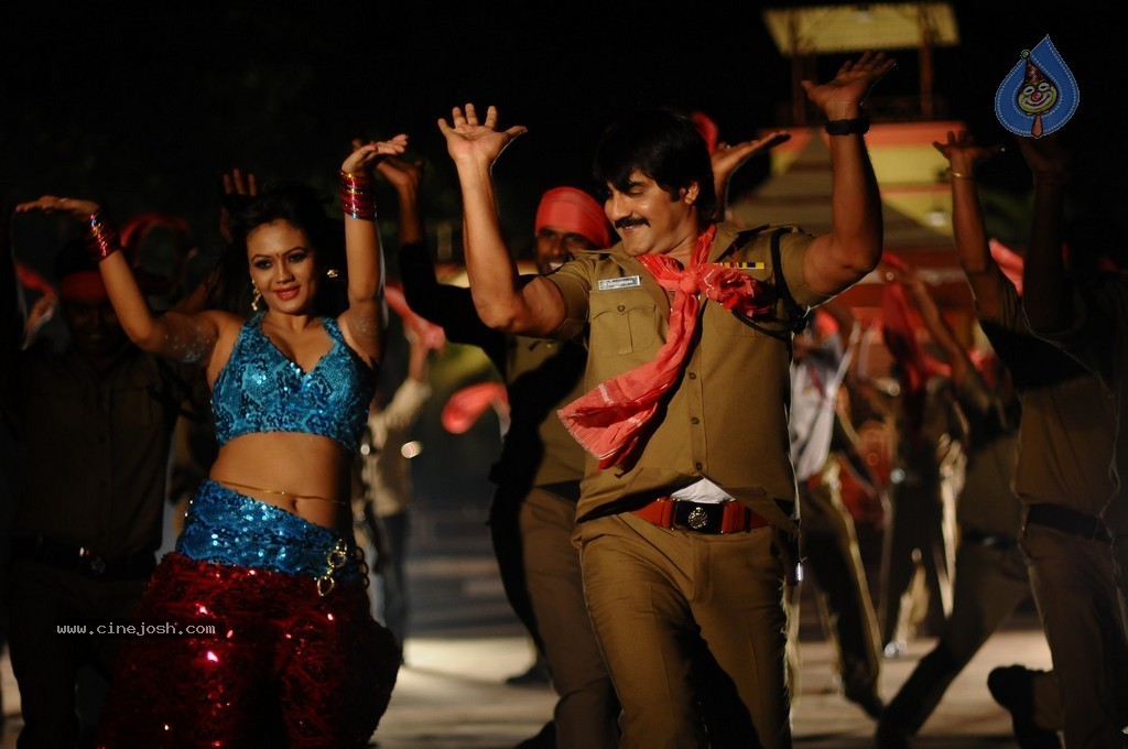 Dhee Ante Dhee Movie New Stills - 68 / 76 photos