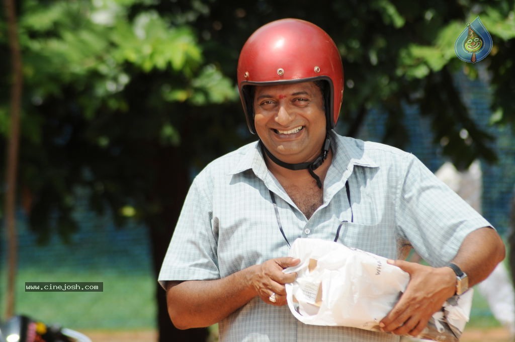 Dhoni Movie Stills - Photo 8 of 9