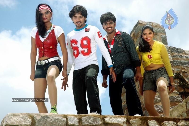 Dhool  Movie Stills - 12 / 13 photos