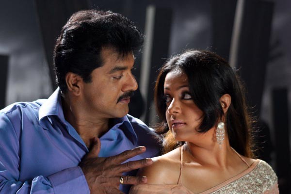 Drohi Movie Stills - Jyothika  - 53 / 81 photos