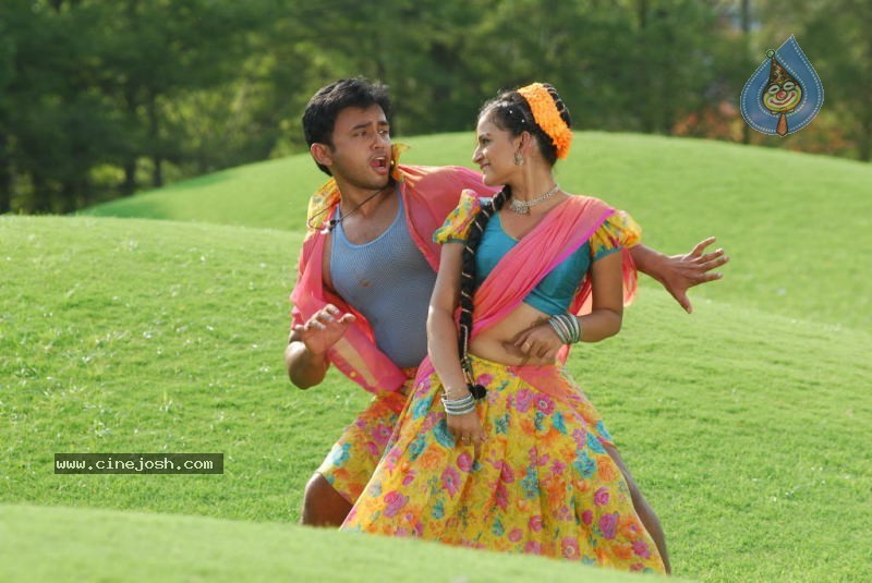 Duniya Movie Stills - 61 / 68 photos