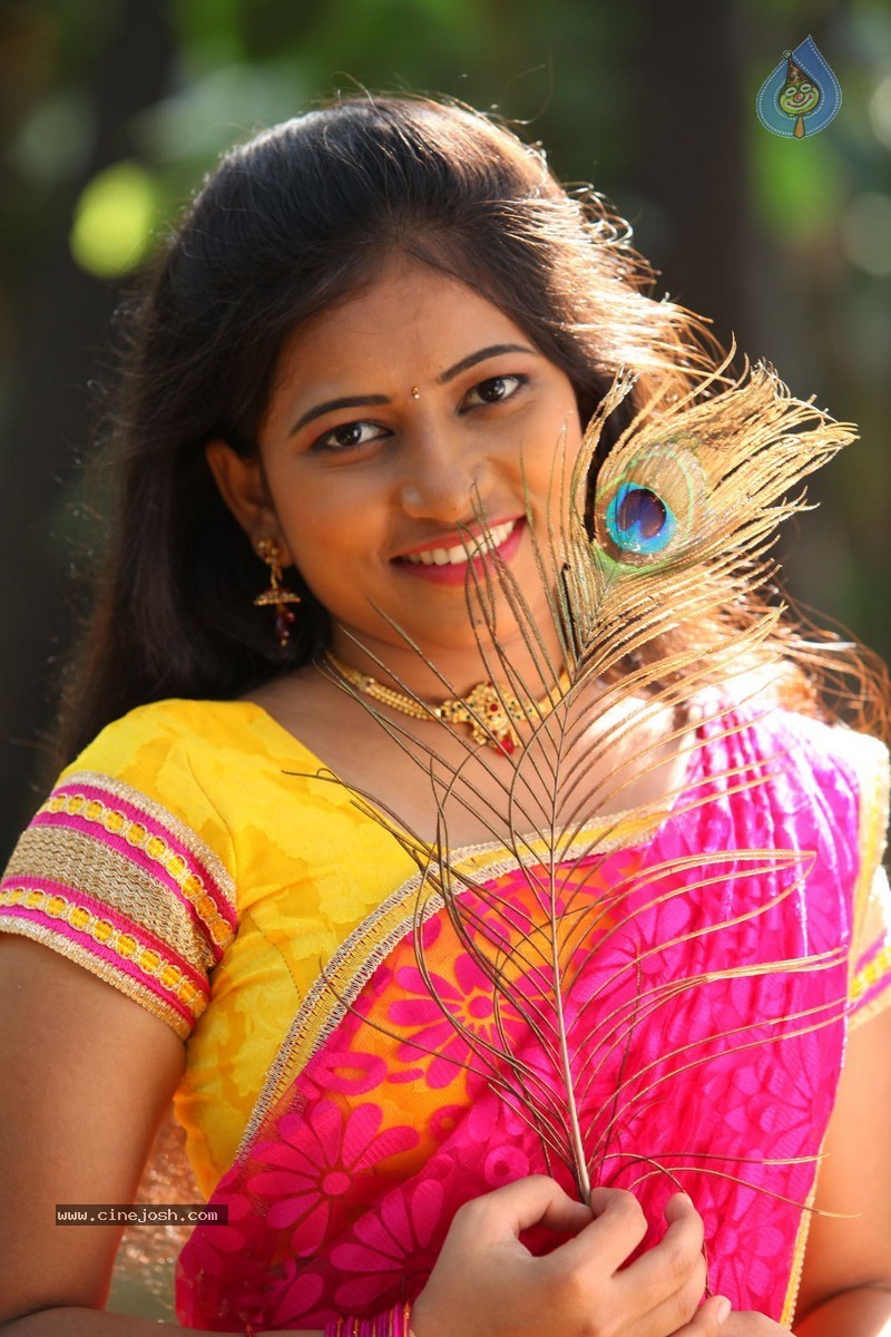 Emaindi Movie Stills - 23 / 66 photos