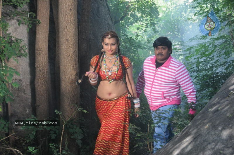 Gavvalata Movie Stills - 29 / 41 photos