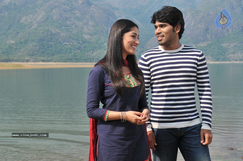 Gouravam Movie Gallery - 51 / 89 photos