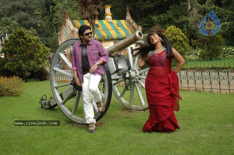 Hasini Movie Stills  - 38 / 43 photos