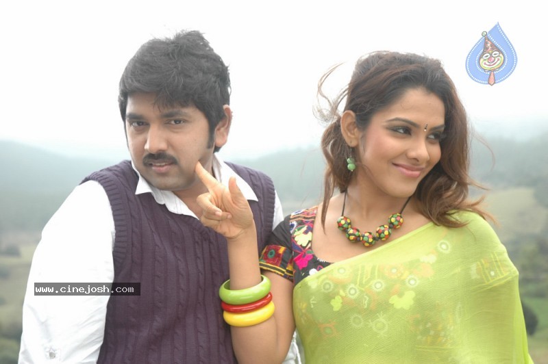 Hasini Movie Stills  - 41 / 43 photos