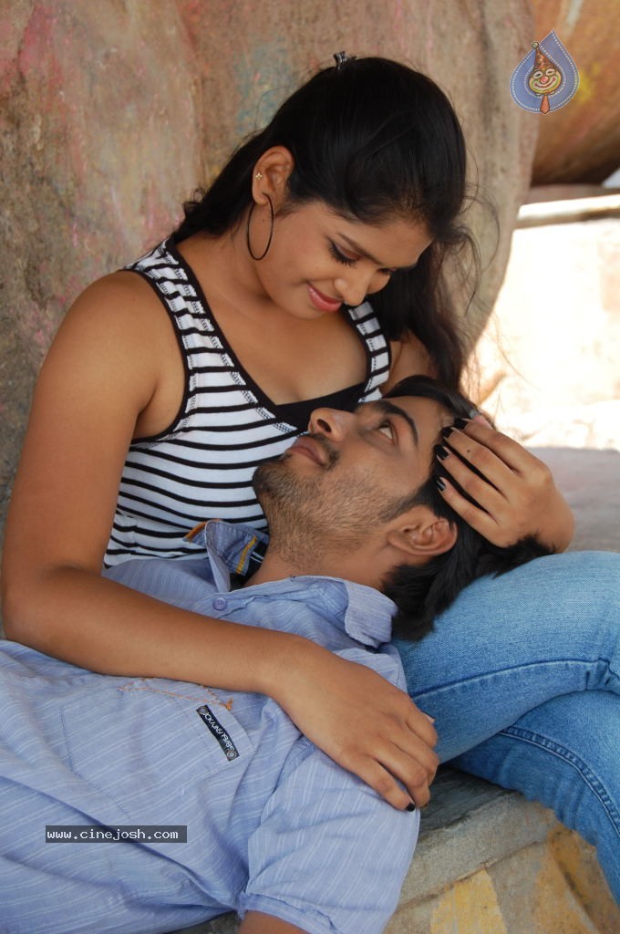 Iragadeestaa Movie Stills - 33 / 91 photos