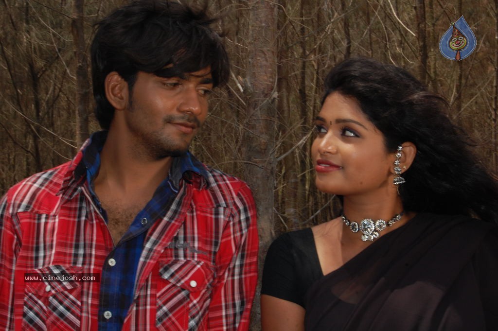 Iragadeestaa Movie Stills - 36 / 91 photos