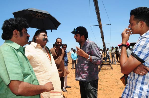 Jayeebhava Working Stills - 45 / 145 photos