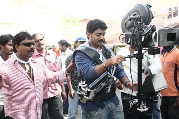 Jayeebhava Working Stills - 118 / 145 photos