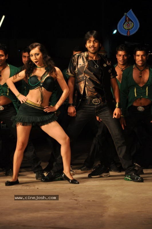 Jhalak Movie Spicy Stills - 3 / 32 photos