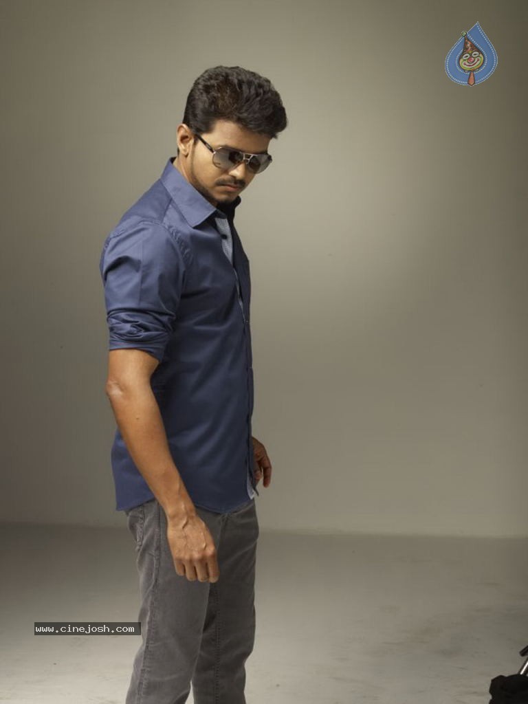 Review Tamil Movie Jilla  Vijay and Mohanlal Wallpaper  SW4Live News from  Around the World