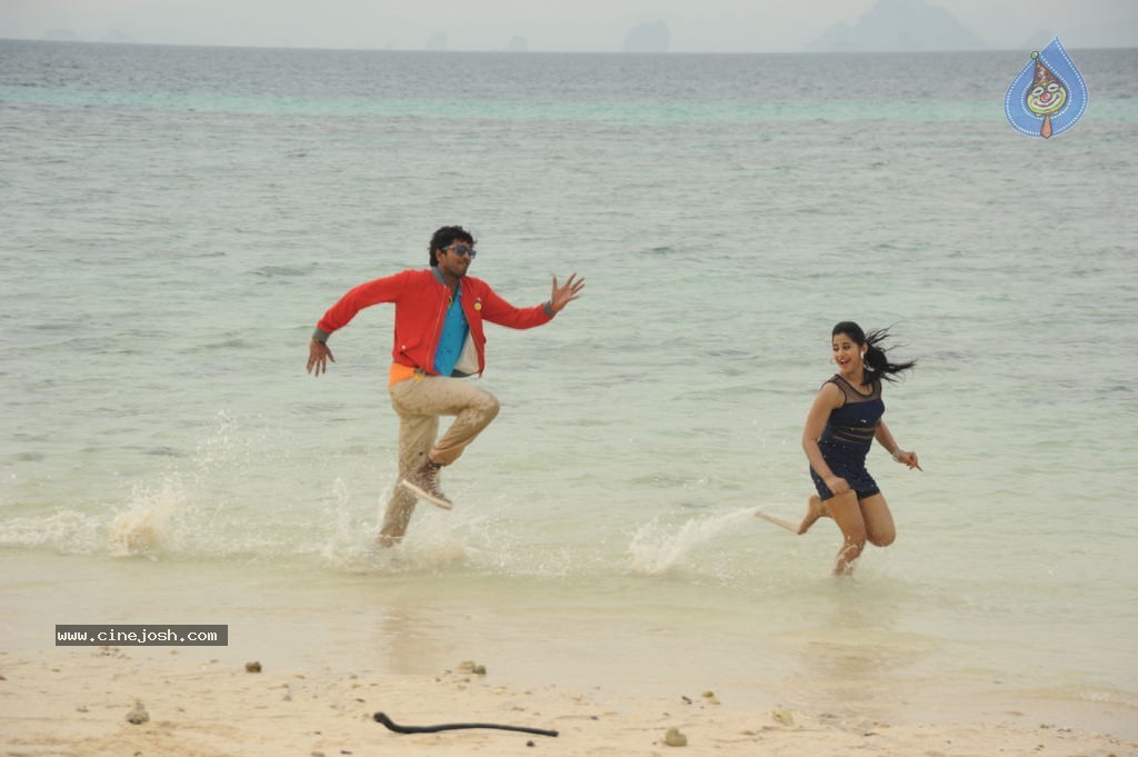 Jump Jilani Movie Stills - 18 / 23 photos