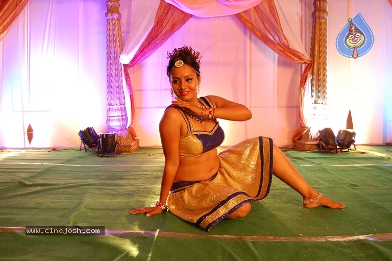 Karthika Movie Stills - 2 / 12 photos