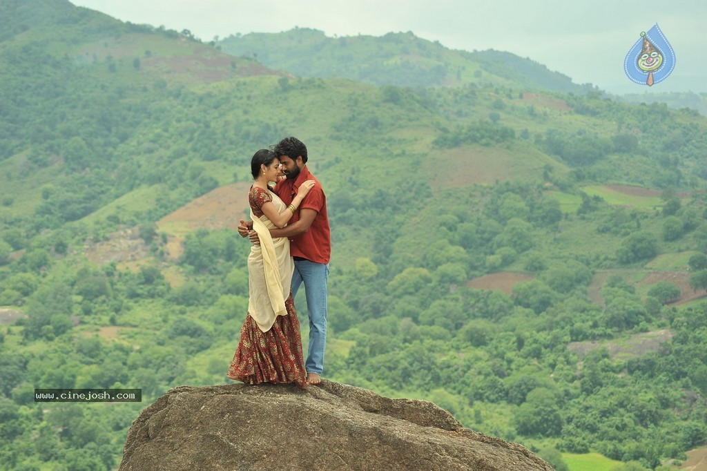 Kavvintha Movie Stills - 10 / 22 photos