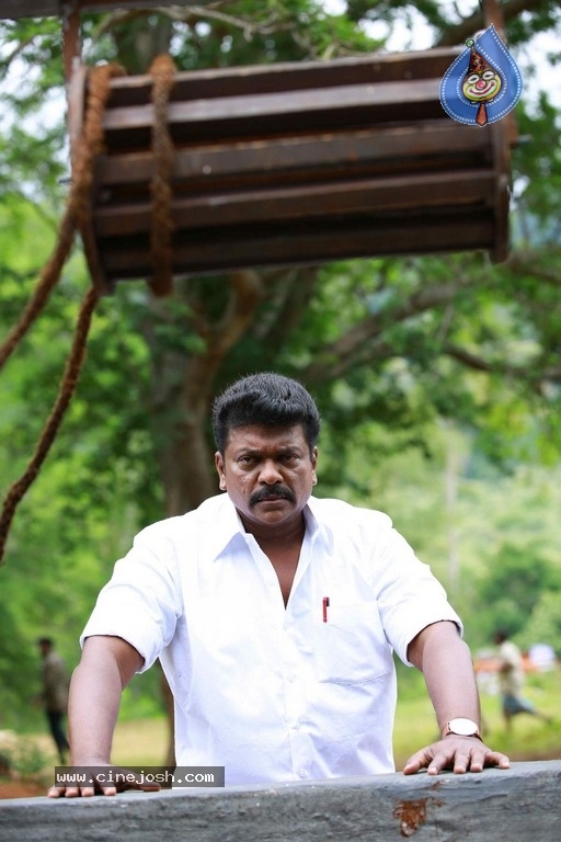 Keni Movie Stills - 12 / 13 photos