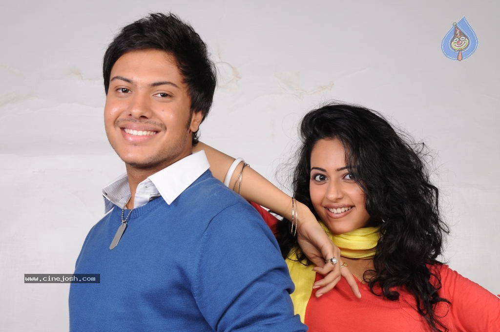 Keratam Movie Photoshoot Stills - 37 / 97 photos