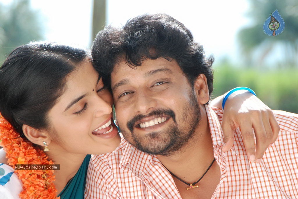 Kollaikaran Tamil Movie Stills - 20 / 29 photos