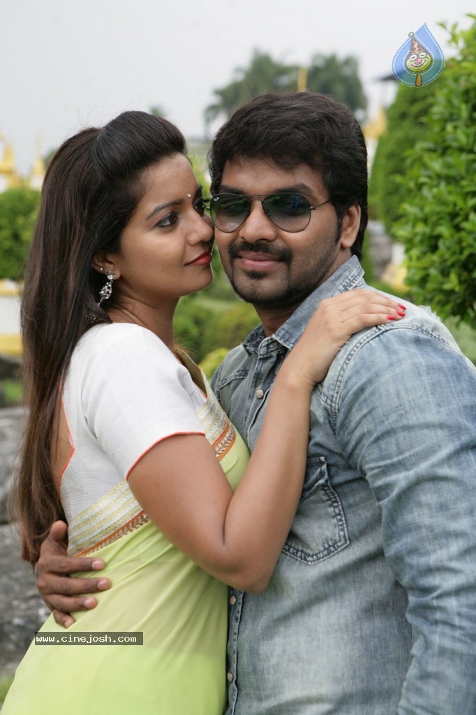 Kulfi New Stills - 13 / 24 photos