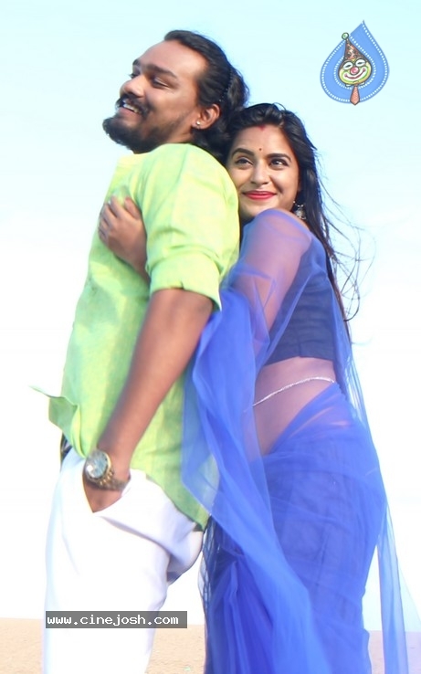 Loka Tamil Movie Stills - 24 / 32 photos