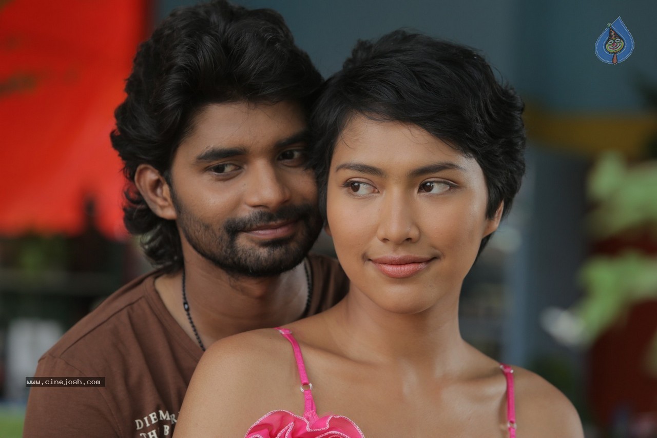 Love Boom Movie Stills - 23 / 70 photos