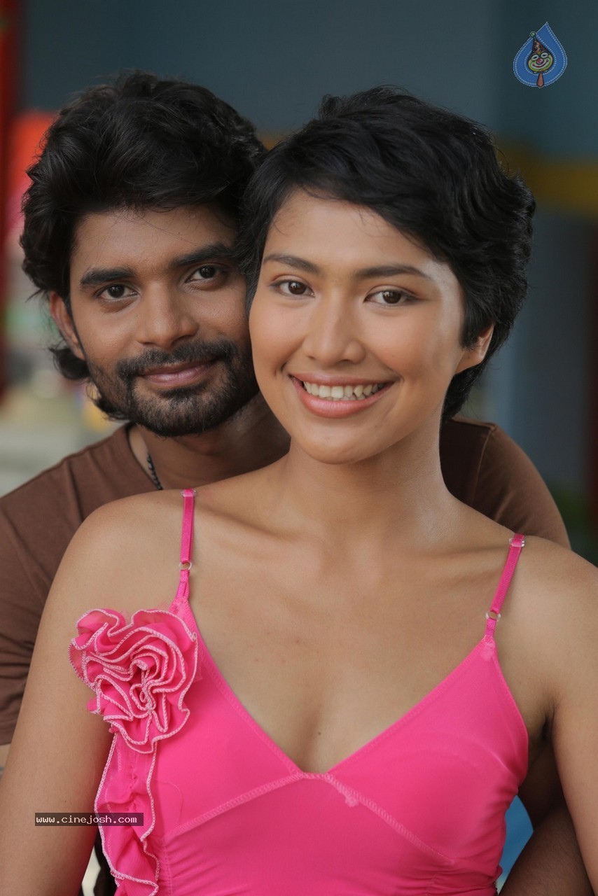 Love Boom Movie Stills - 66 / 70 photos