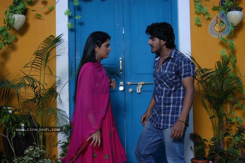 Love Chesthe Movie Stills - 62 / 64 photos