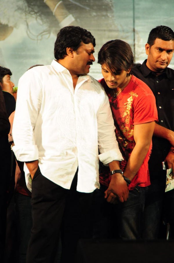 Magadheera Audio Release Function - 96 / 208 photos