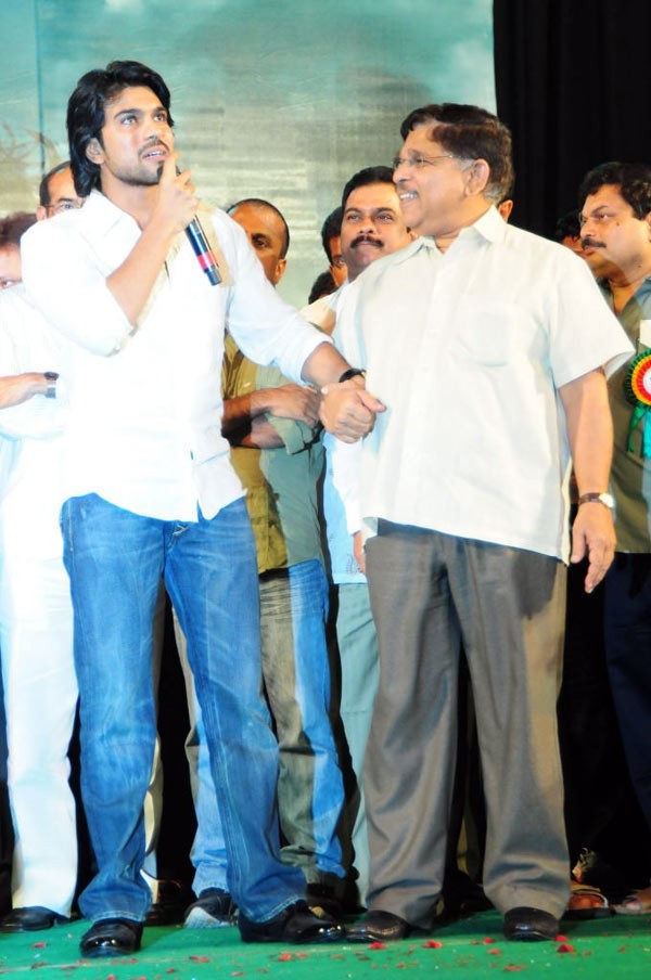 Magadheera Audio Release Function - 98 / 208 photos