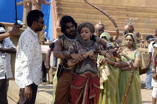 Magadheera Movie Stills - 26 / 32 photos