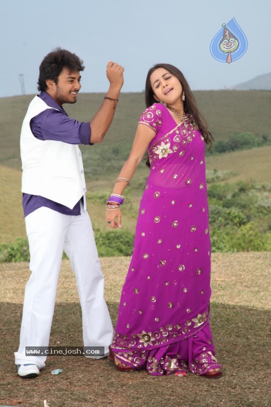 Manchivadu Movie New Stills  - 26 / 67 photos