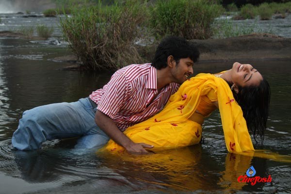 Mittai Movie Stills - 20 / 21 photos