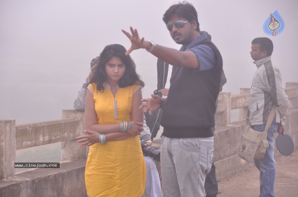 Nachithe Movie Stills - 90 / 113 photos