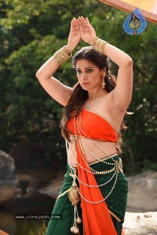 Nagakanya Movie Stills - 3 / 8 photos