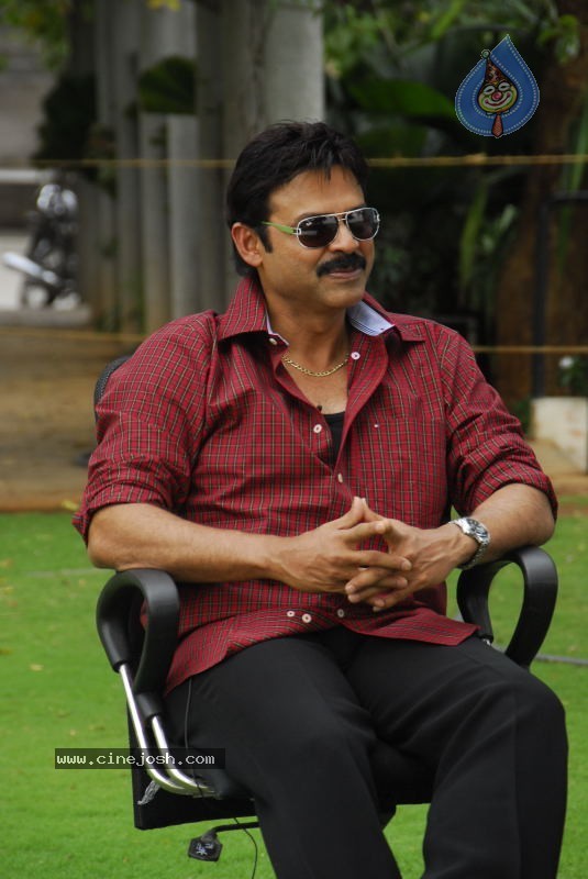 Namovenkatesa Venkatesh Stills - 14 / 98 photos