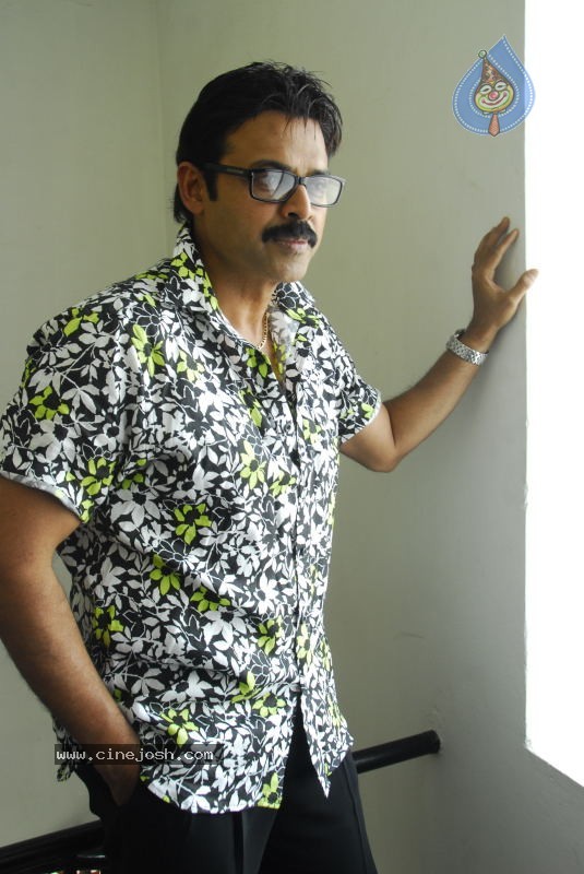 Namovenkatesa Venkatesh Stills - 19 / 98 photos