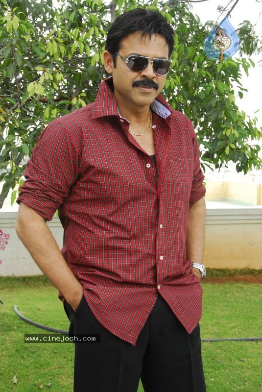 Namovenkatesa Venkatesh Stills - 26 / 98 photos