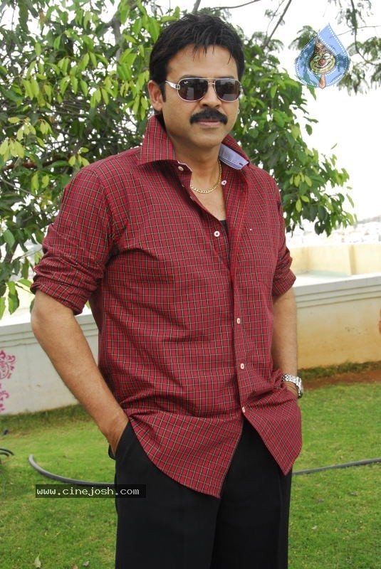 Namovenkatesa Venkatesh Stills - 44 / 98 photos