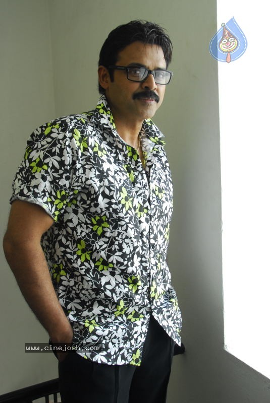 Namovenkatesa Venkatesh Stills - 62 / 98 photos