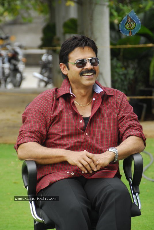 Namovenkatesa Venkatesh Stills - 83 / 98 photos