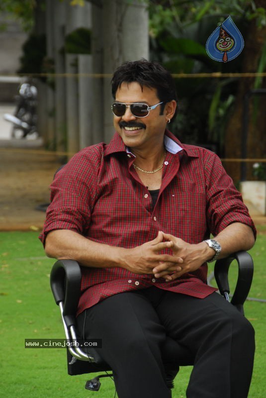 Namovenkatesa Venkatesh Stills - 90 / 98 photos